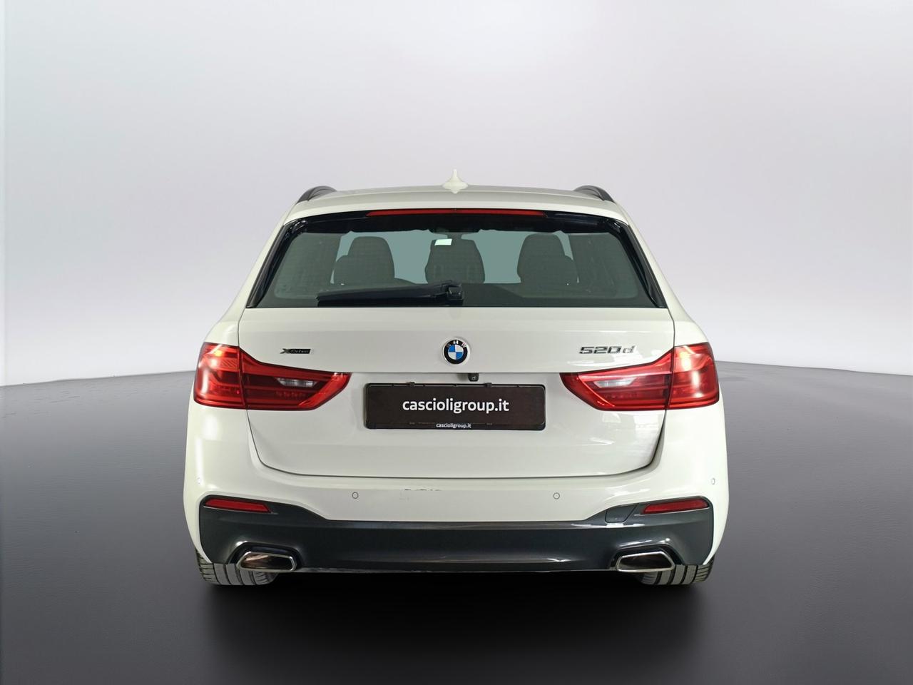 BMW Serie 5 G31 2017 Touring - 520d Touring xdrive Msport auto