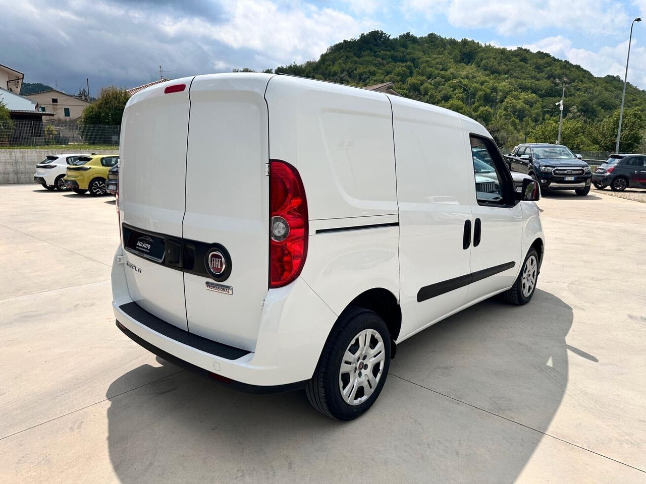 Fiat DOBLO CARGO 3 POSTI 1.6MJ 120CV - 2022