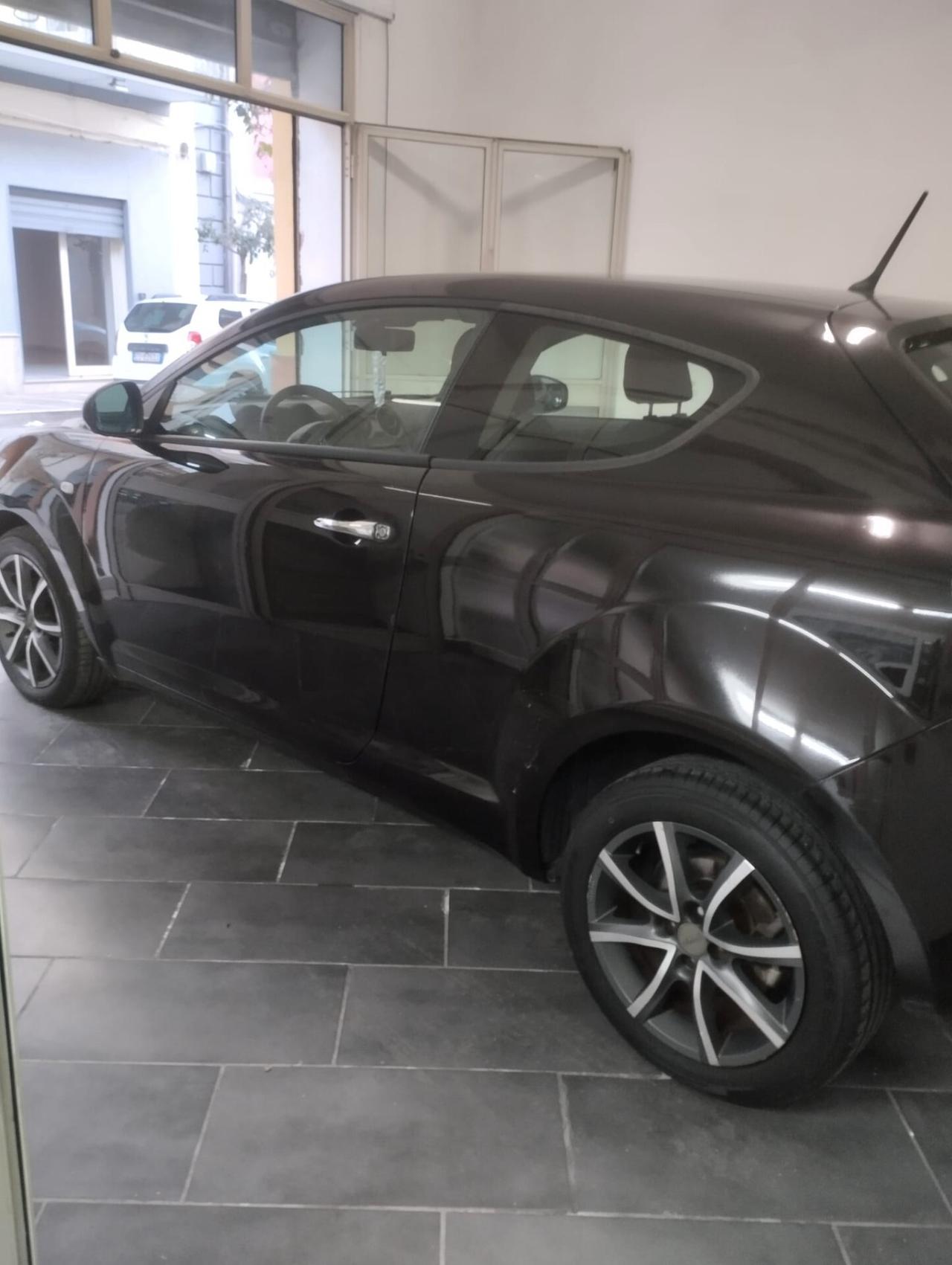 Alfa Romeo MiTo 1.6 JTDm 16V Distinctive