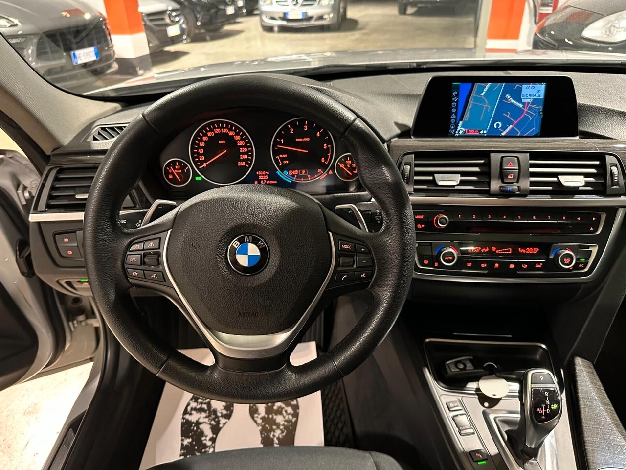 Bmw 330 dA xDrive Touring Luxury - TETTO ADAPTIVE CRUISE