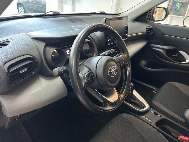 TOYOTA Yaris Cross 1.5 Hybrid 5p. E-CVT Business