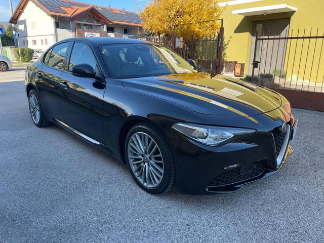 ALFA ROMEO Giulia 2.2 Turbodiesel 180 CV AT8 Q4 VELOCE