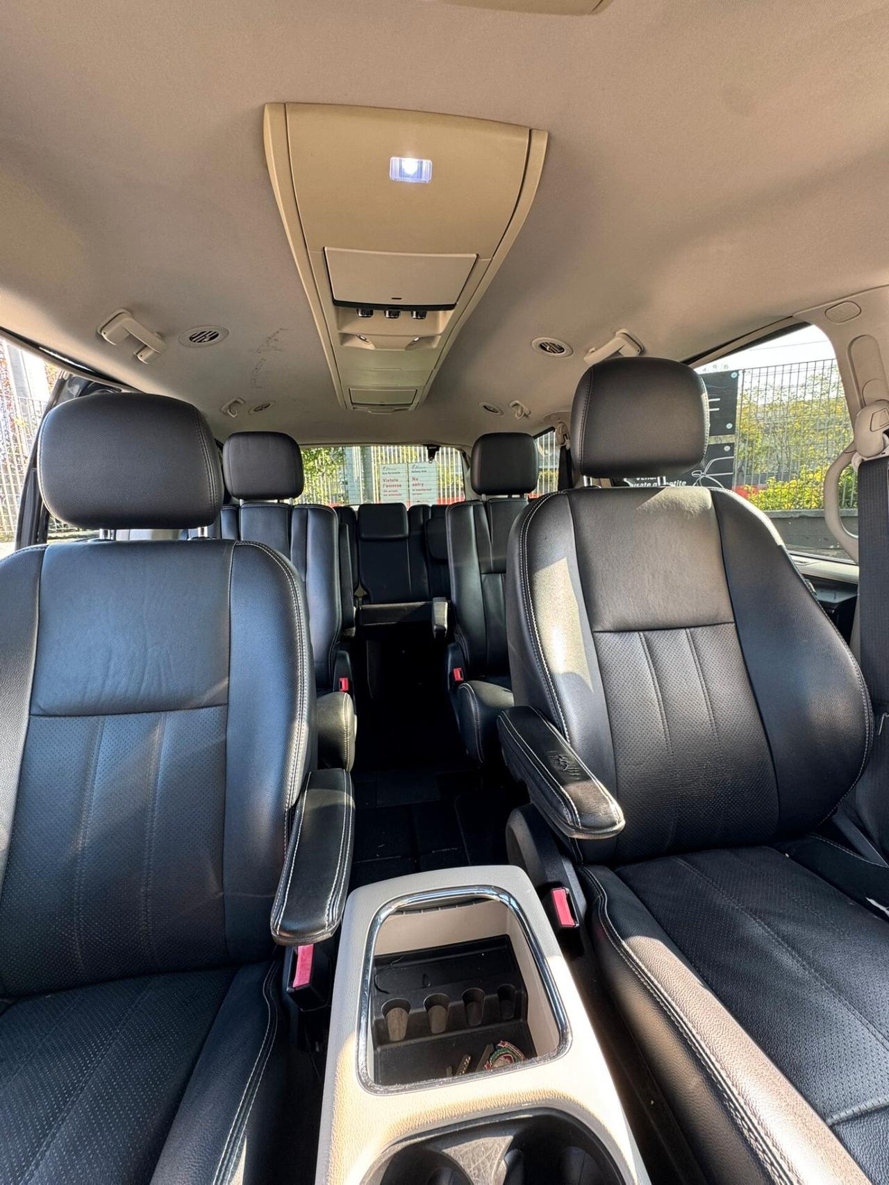 Lancia Voyager 2.8 Turbodiesel Platinum 163 CV