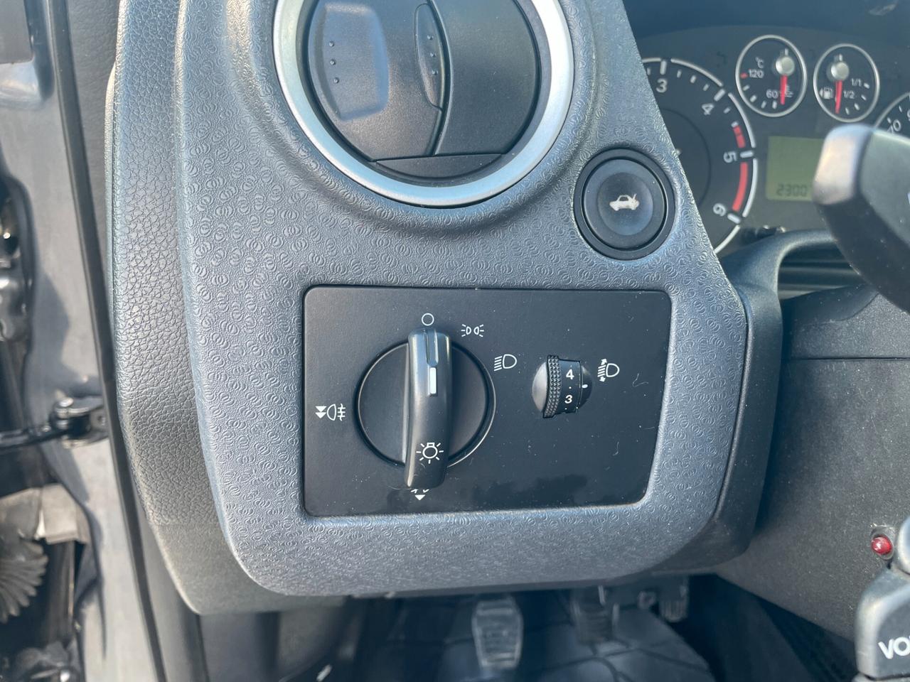 FORD FUSION ANNO 04/2007 1.6 DIESEL 90 CV