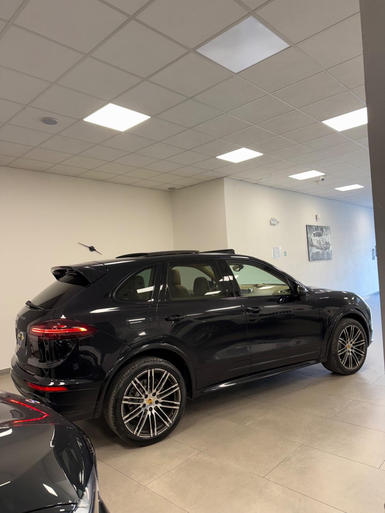 Porsche Cayenne 3.0 Diesel Platinum Edition