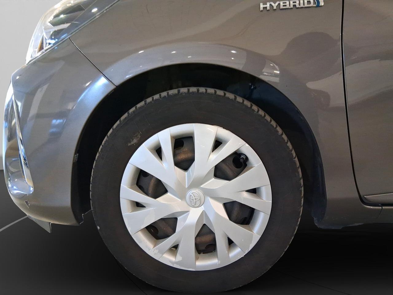 Toyota Yaris 1.5 Hybrid 5 porte Active