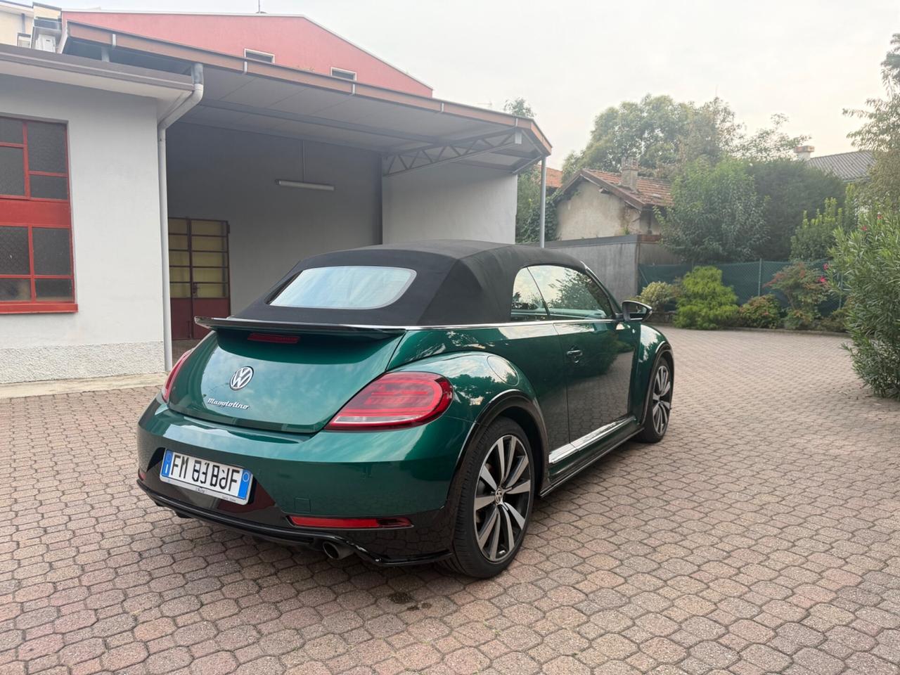 Volkswagen Maggiolino Cabrio 2.0 TSI DSG Sport Rline