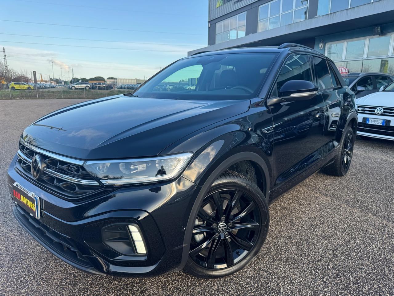 Volkswagen T-Roc 2.0 TDI SCR 150 CV DSG R-Line Full Black