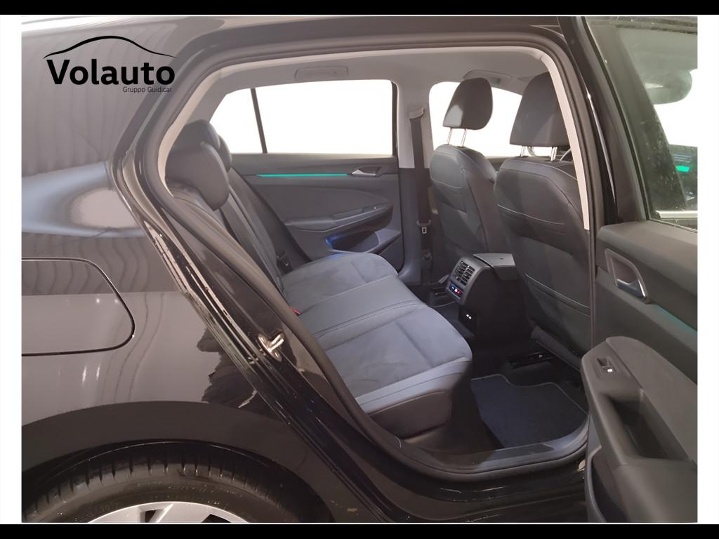VOLKSWAGEN Golf VIII 2024 - Golf 2.0 tdi Style 150cv dsg