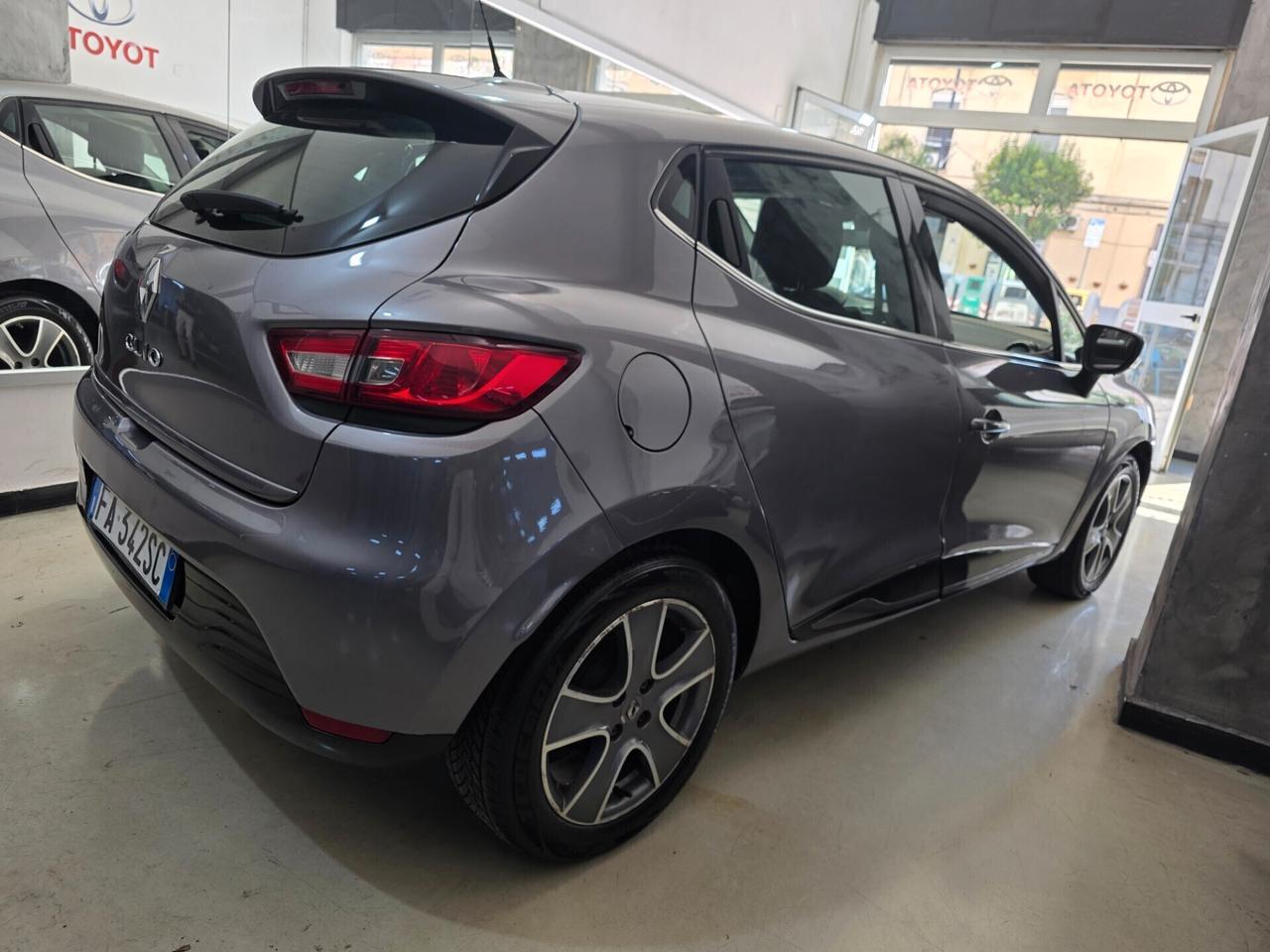 Renault CLIO 1.2 75CV 1 PROPRIETARIO