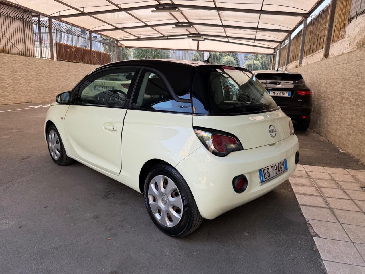 Opel Adam 1.2 benzina 2013