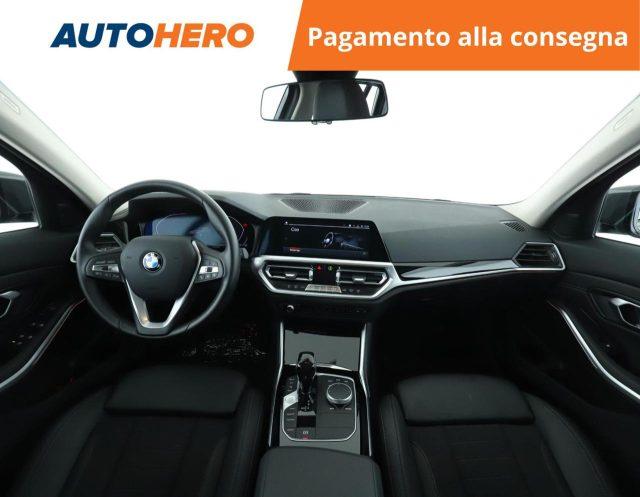 BMW 330 i xDrive Touring Sport
