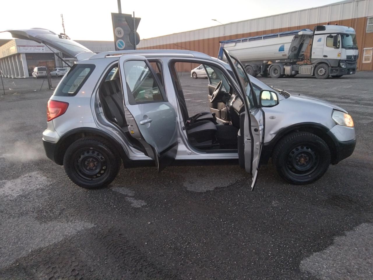 Fiat Sedici 1.6 16V 107cv 4x4 Dynamic x neopatentati