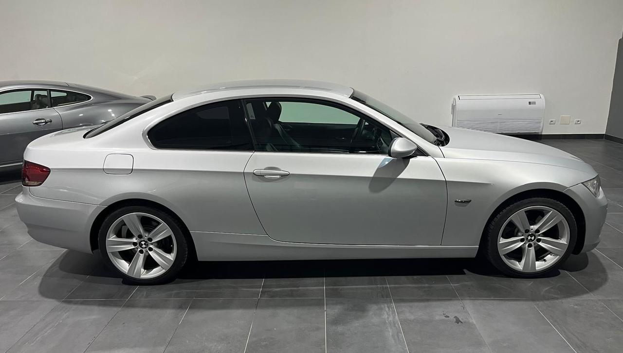 Bmw 325i Coupe e92 - 2007