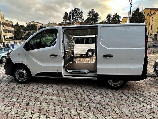 OPEL Vivaro 27 1.6 CDTI 120CV Doppia porta lateral