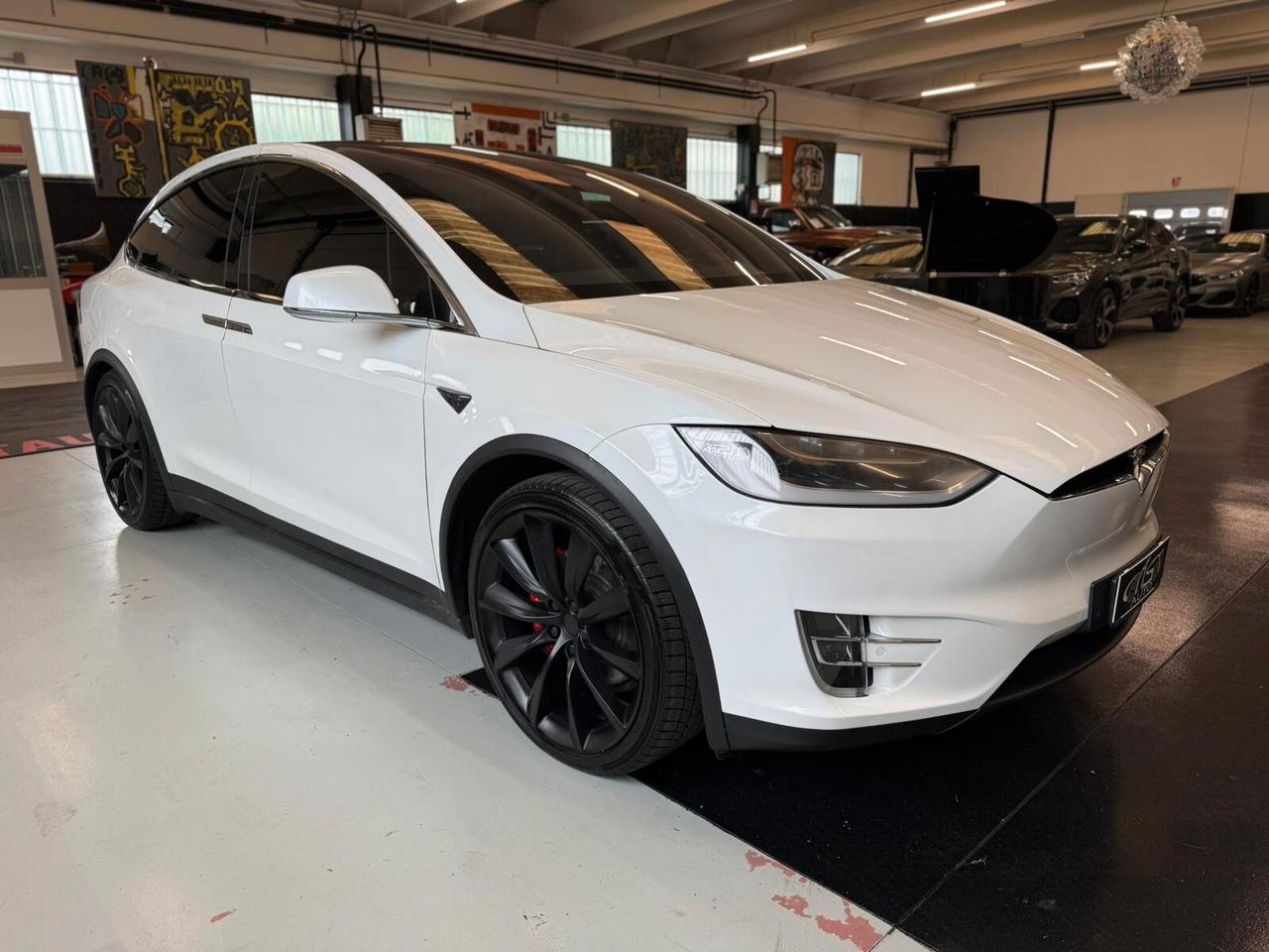 Tesla Model X P100D Dual Motor Performance