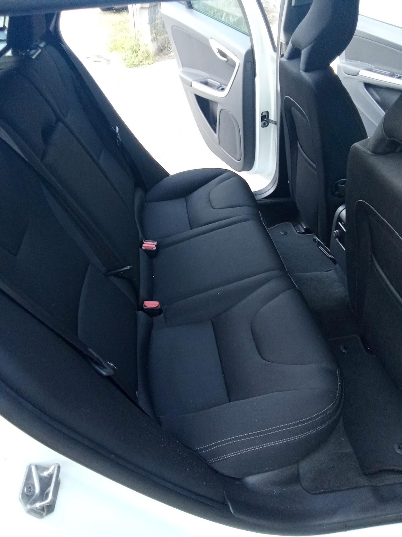 Volvo V60 D3 Summum 11/013
