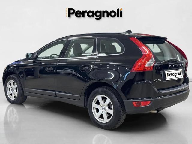 VOLVO XC60 D4 Geartronic Momentum