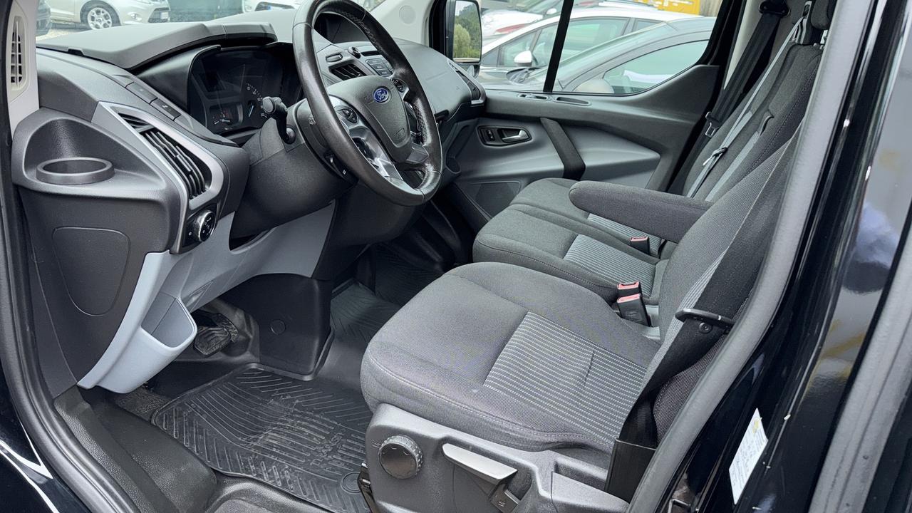 Ford Tourneo Custom Cambio automatico