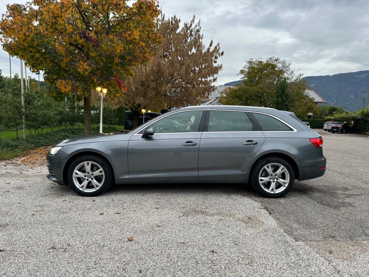 Audi A4 Avant 2.0 TDI 150 CV S tronic Business Sport