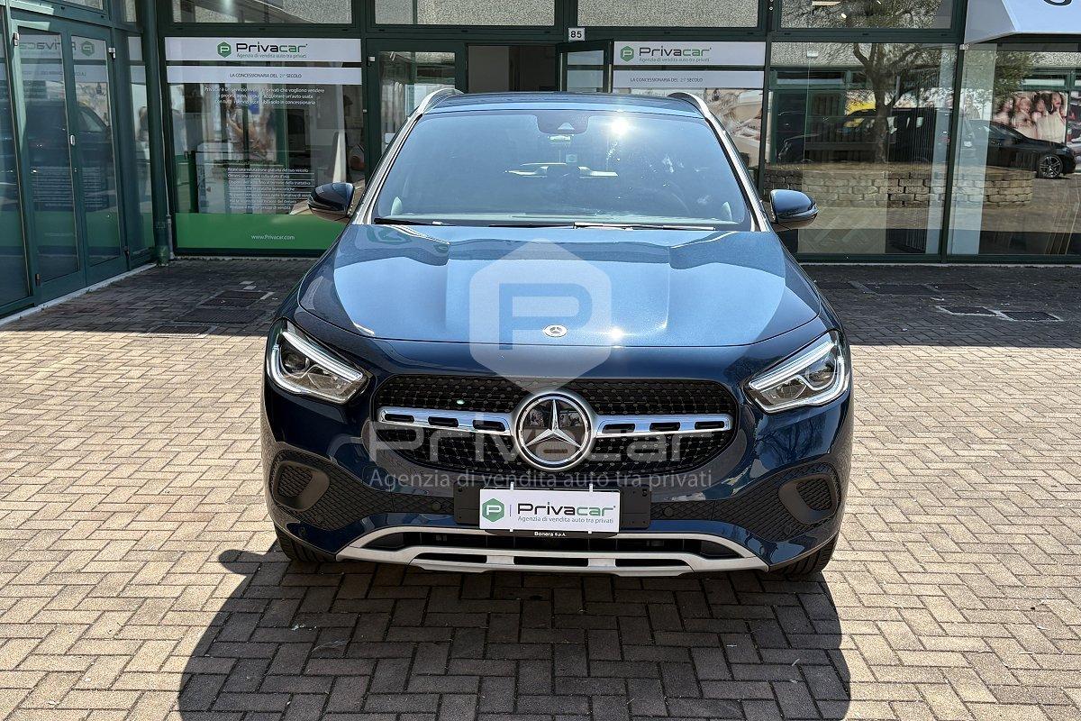 MERCEDES GLA 200 Automatic Business