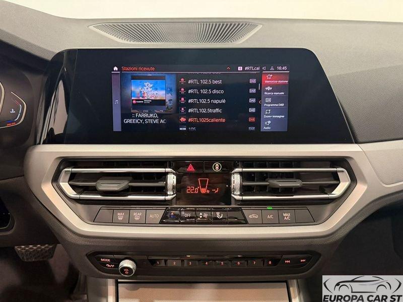 BMW Serie 3 BMW Serie 3 320d Touring mhev 48V xdrive auto TETTO APRIBILE