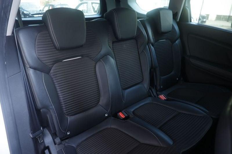 Renault Grand Scénic Renault Grand Scenic 1.7 DCI 120cv BLUE INITIALE PARIS EDC 88KW ANNO 2019