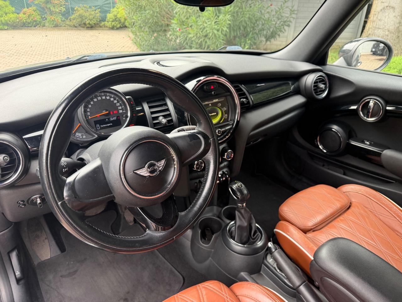 Mini 2.0 Cooper SD aut. Cabrio