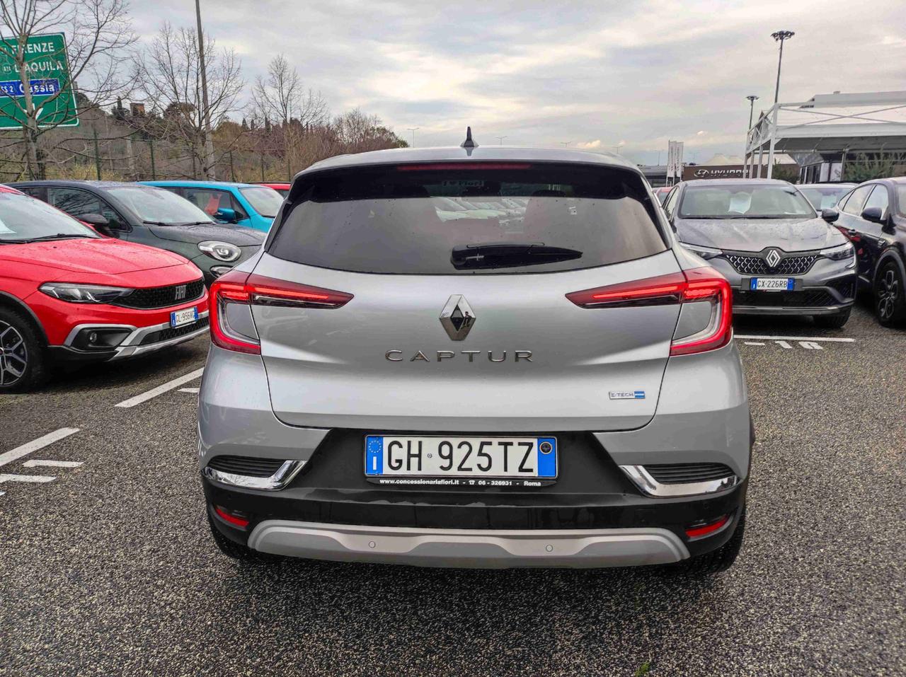 RENAULT Captur II 2019 - Captur 1.6 E-Tech hybrid Intens 145cv auto