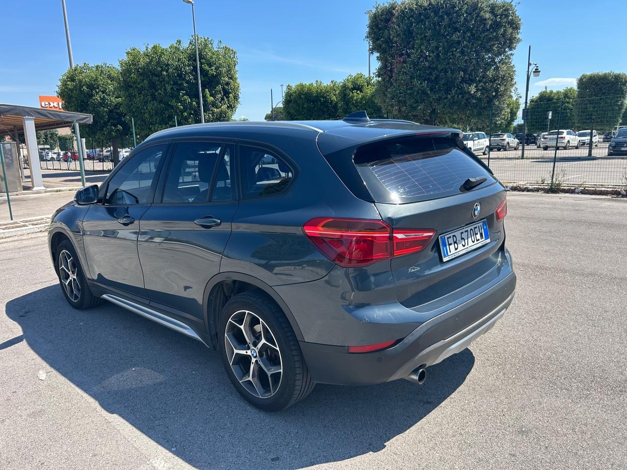 Bmw X1 sDrive18d Business Automatico