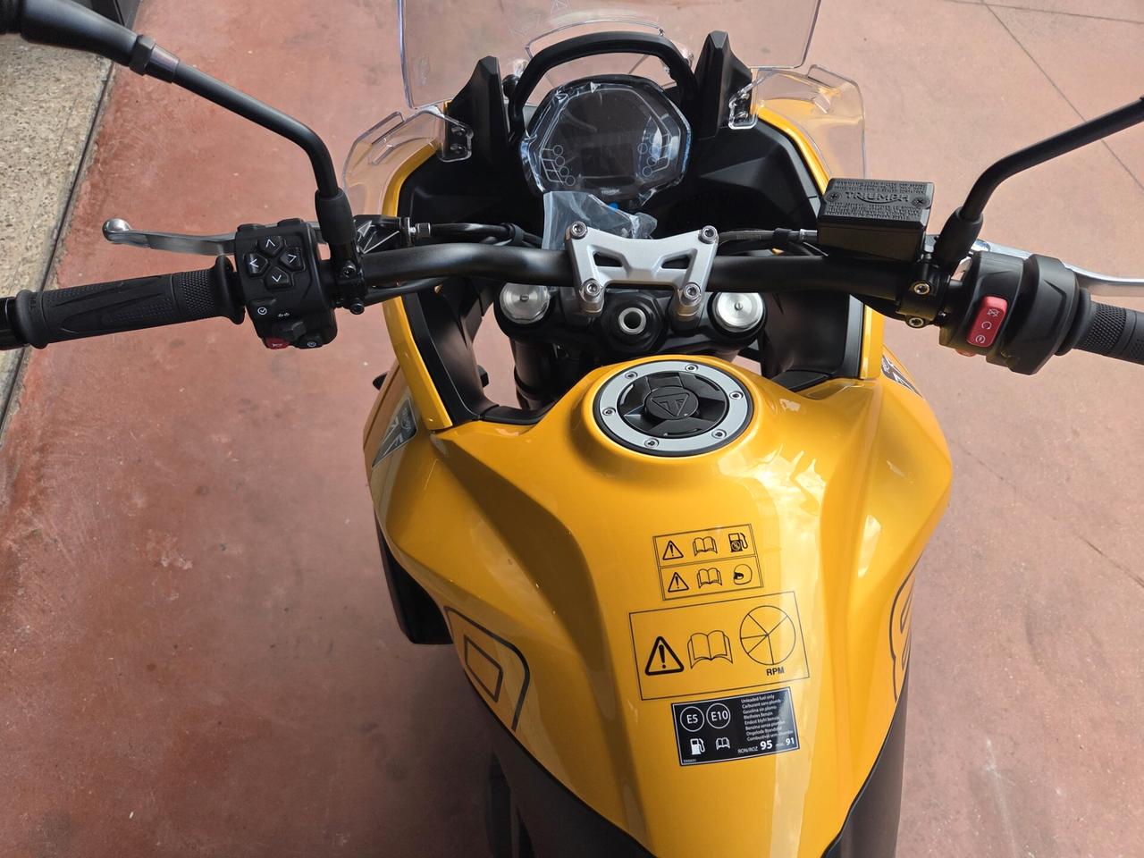 Triumph Tiger Sport 800