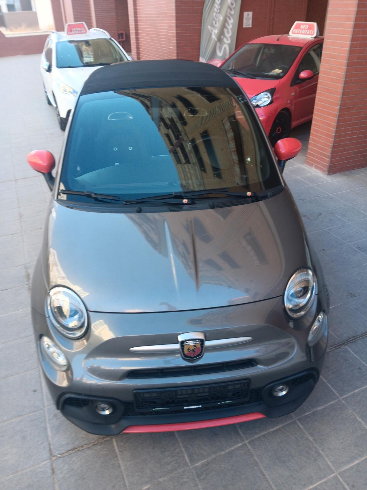 Abarth 595 C 1.4 Turbo T-Jet 145 CV