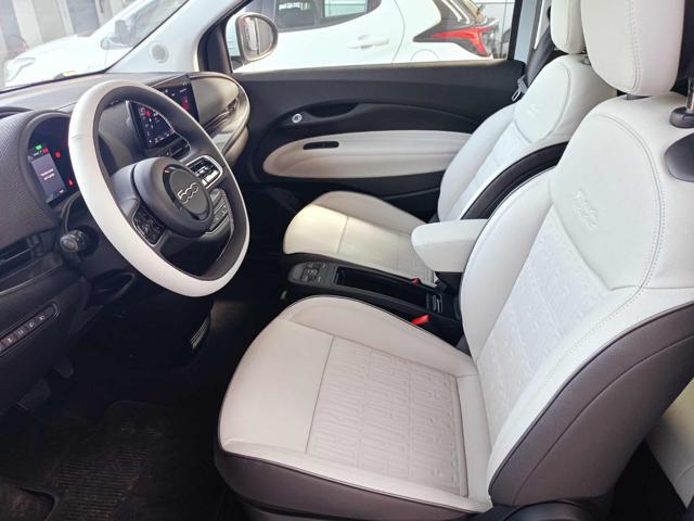 FIAT 500e Berlina 42 kWh La Prima by Bocelli