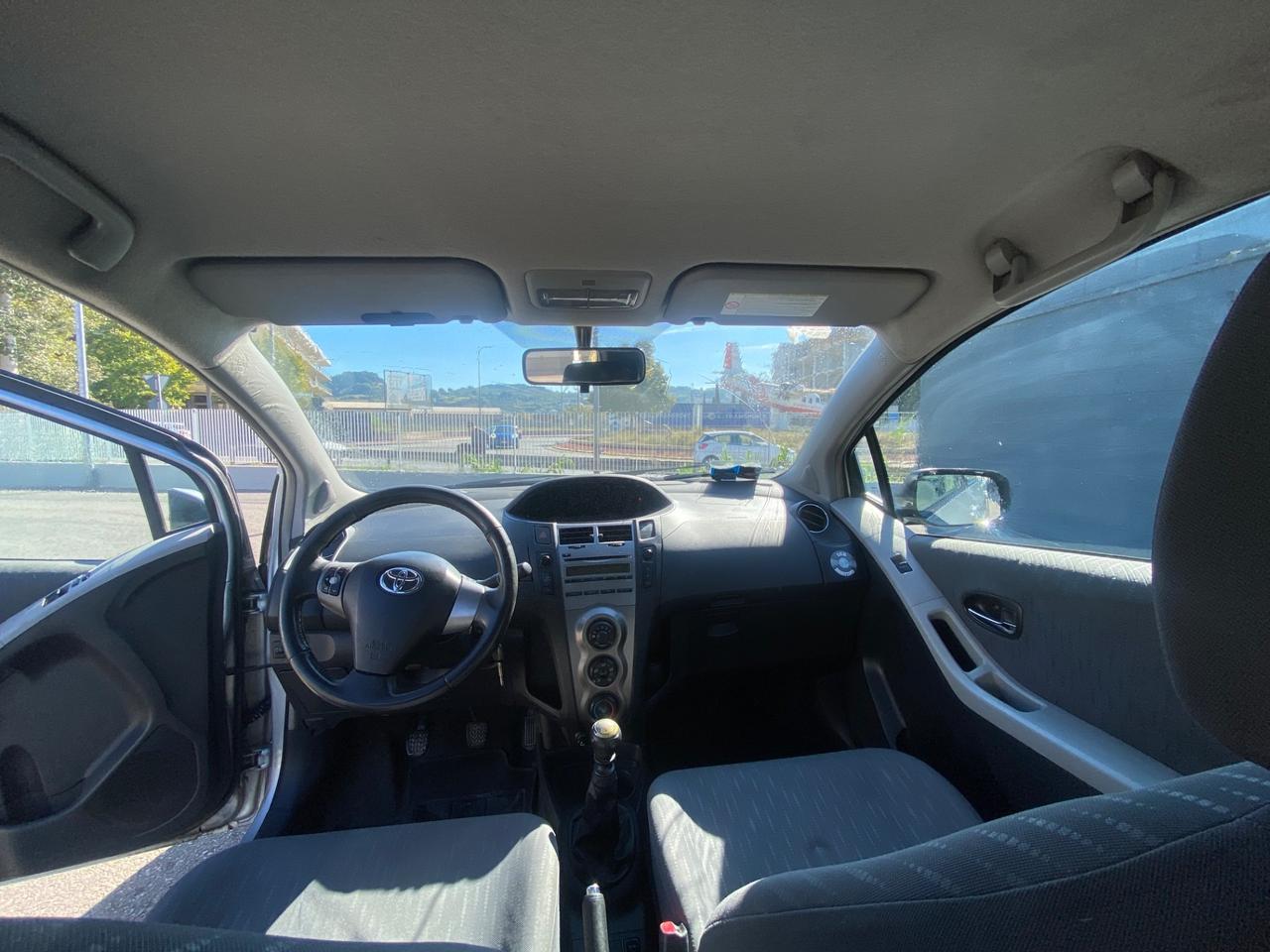 Toyota Yaris 1.4 D-4D DPF 5 porte M-MT Sol