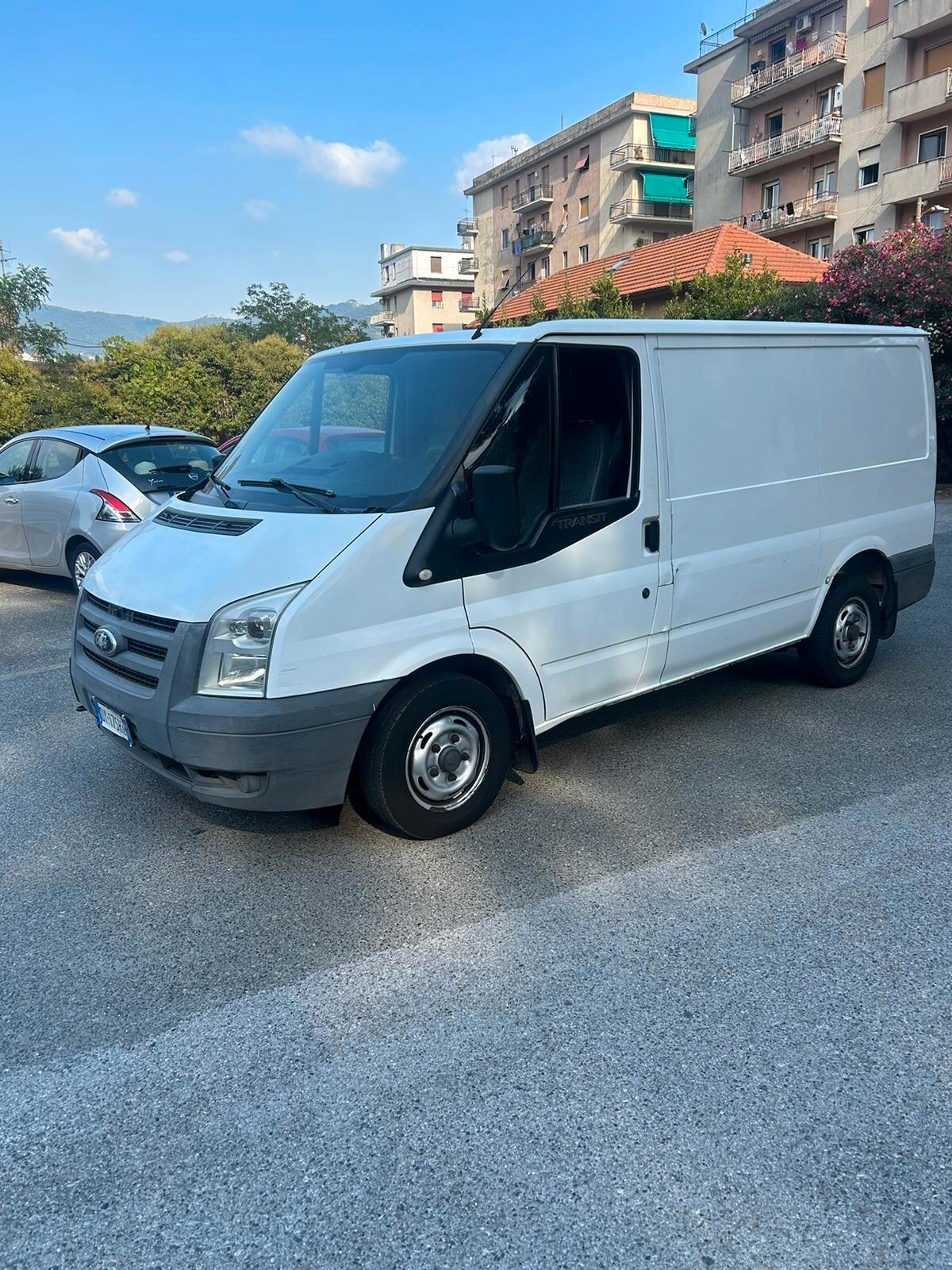 FORD TRANSIT 2200 TDI