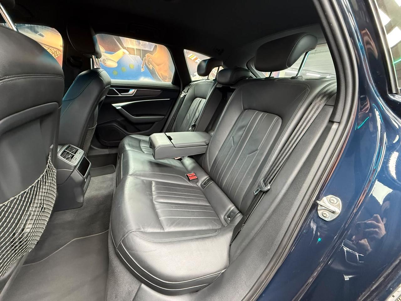Audi A6 Avant 40 2.0 TDI quattro ultra S tronic Business Design (937)