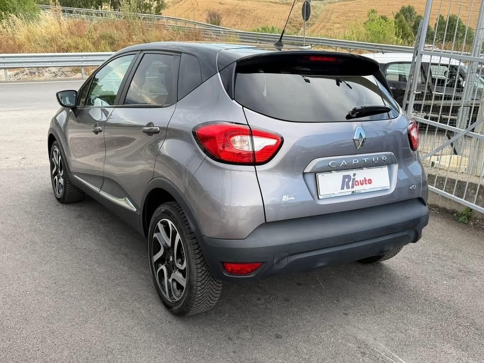 Renault Captur dCi 90 CV