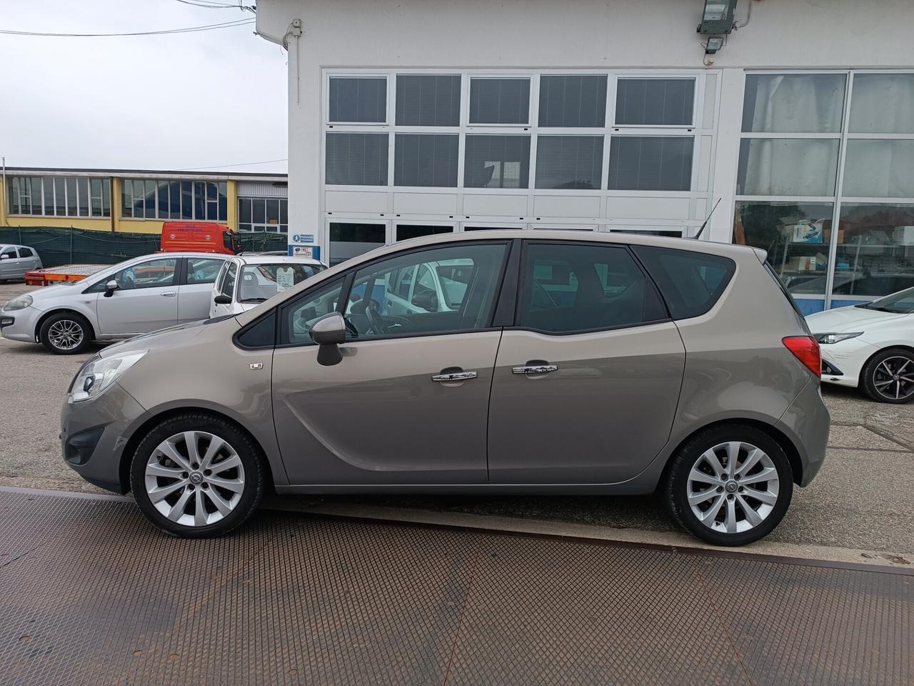 Opel Meriva 1.4 Turbo 120CV Cosmo