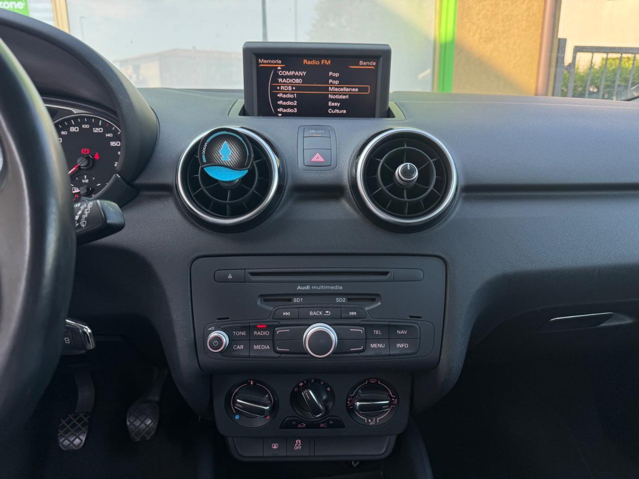 AUDI A1 1.2 TFSI 86 CV 3 PORTE - 2012 NEOPATENTATI
