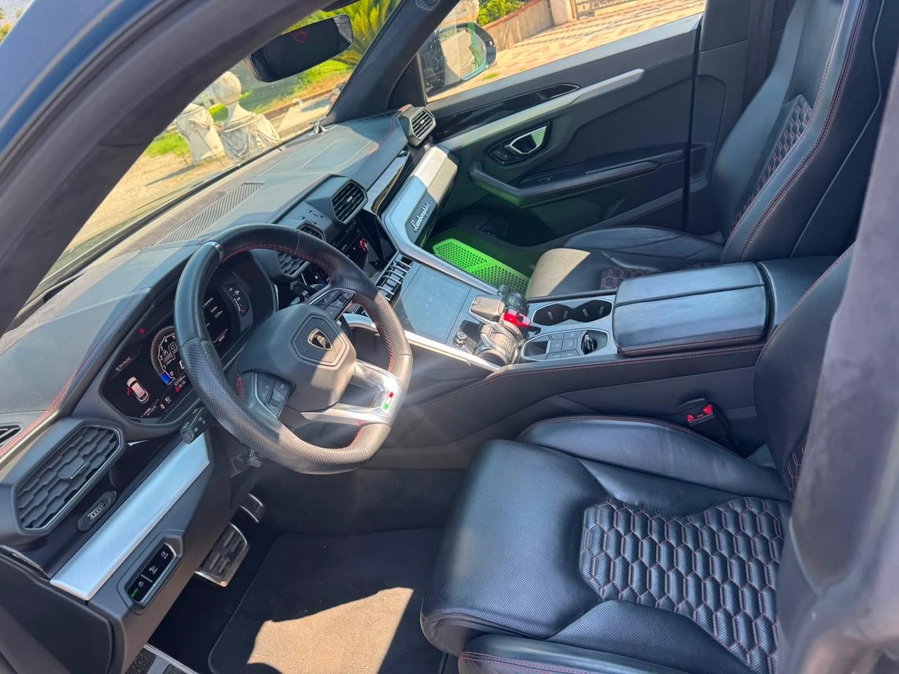Lamborghini Urus 4.0 italia accetto permute iva compresa