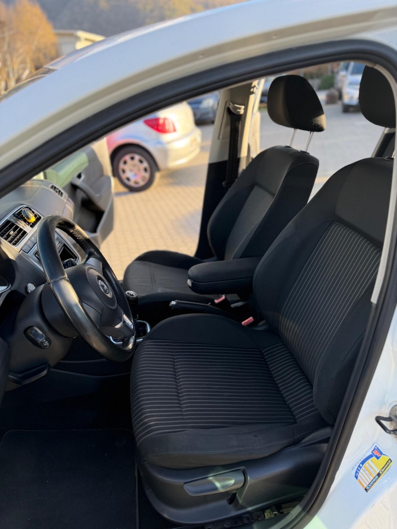 Volkswagen Polo 1.4/80CV 16V 3p. Sportline ok neopatentati
