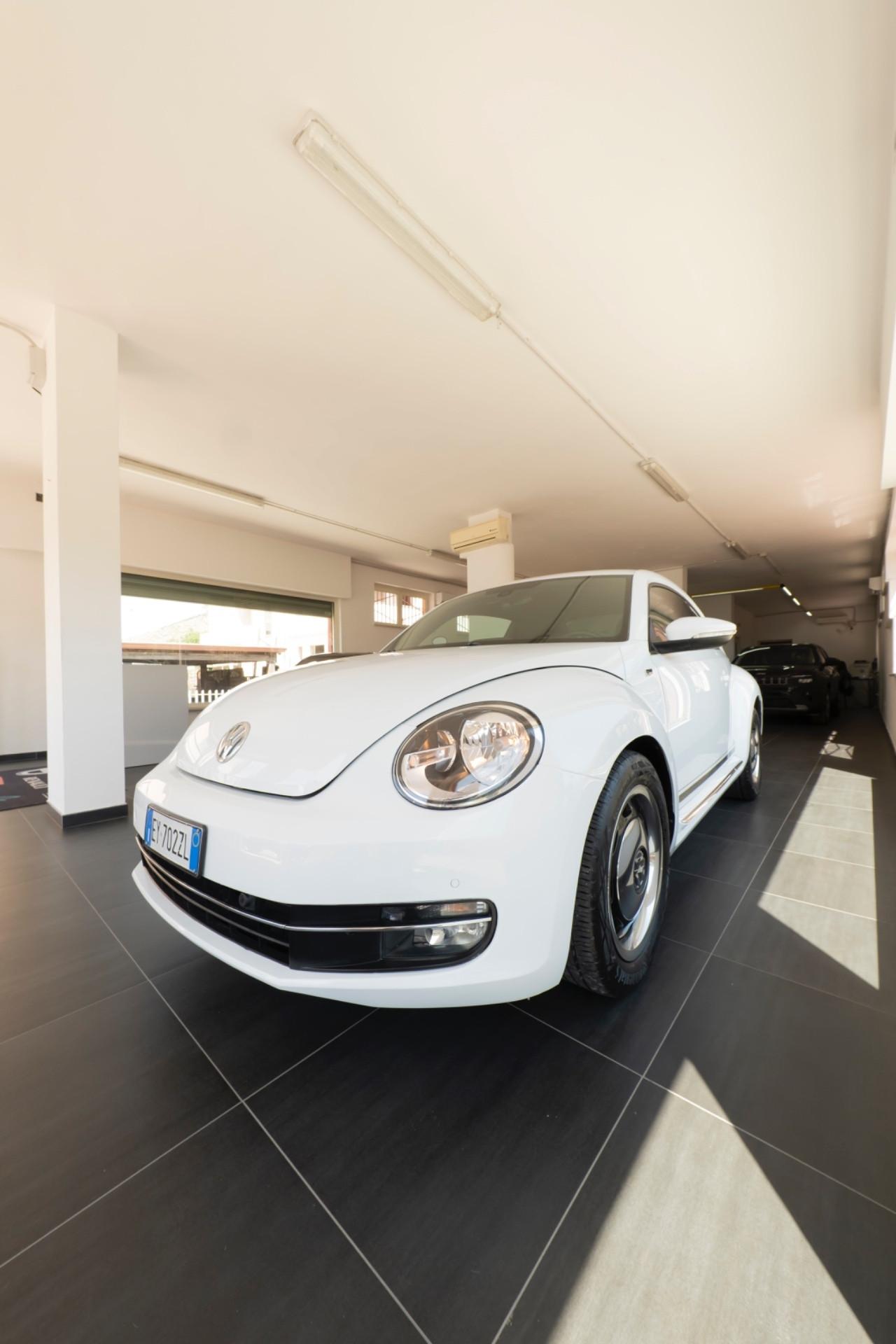 Volkswagen Maggiolino 1.6 TDI Design