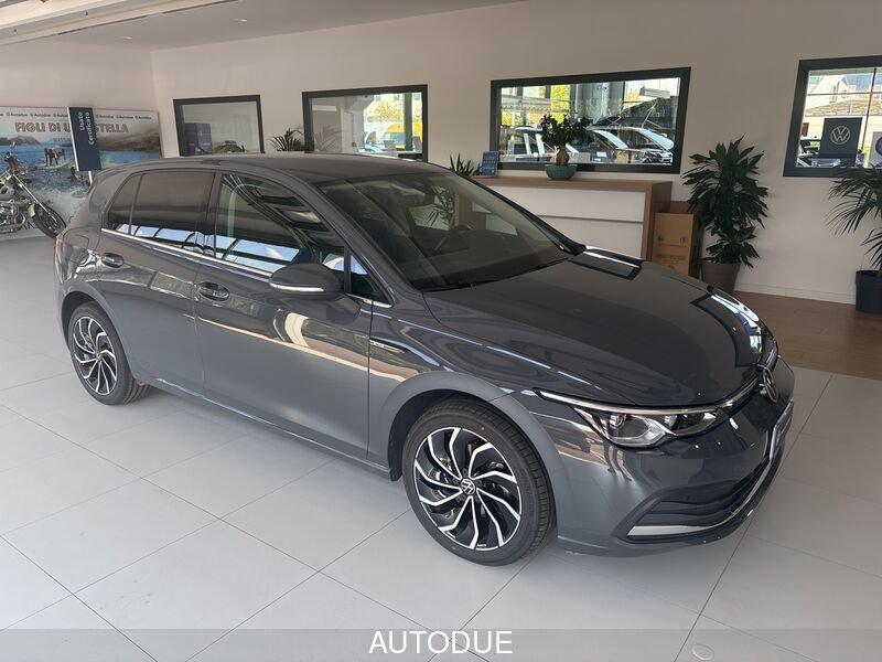 Volkswagen Golf 8 2.0 TDI STYLE 115CV DSG