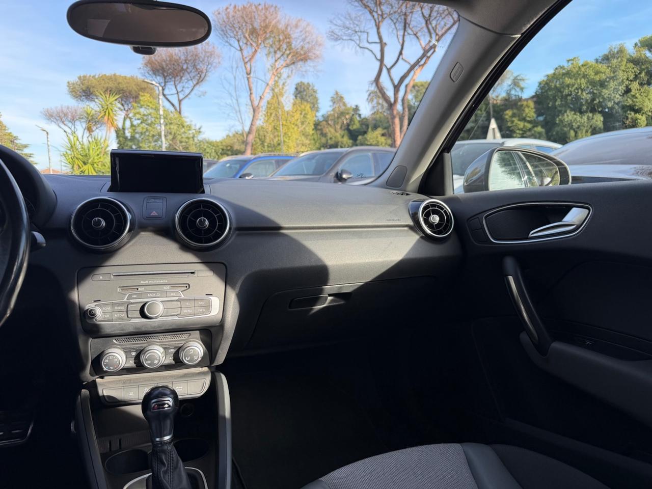 Audi A1 SPB 1.6 TDI 116 CV S tronic Admired