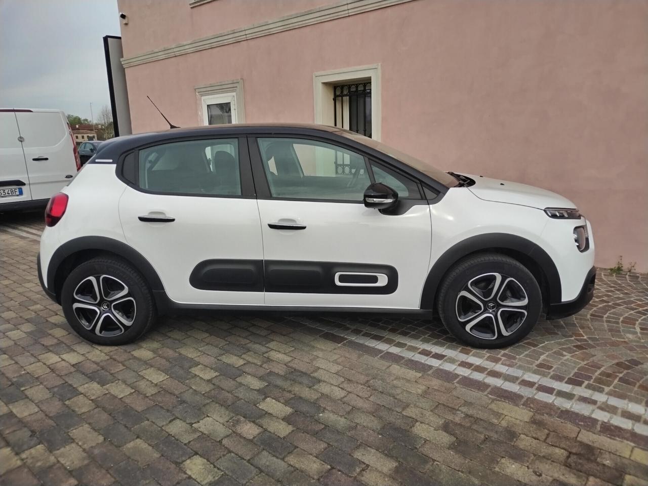Citroen C3 Shine tetto nero