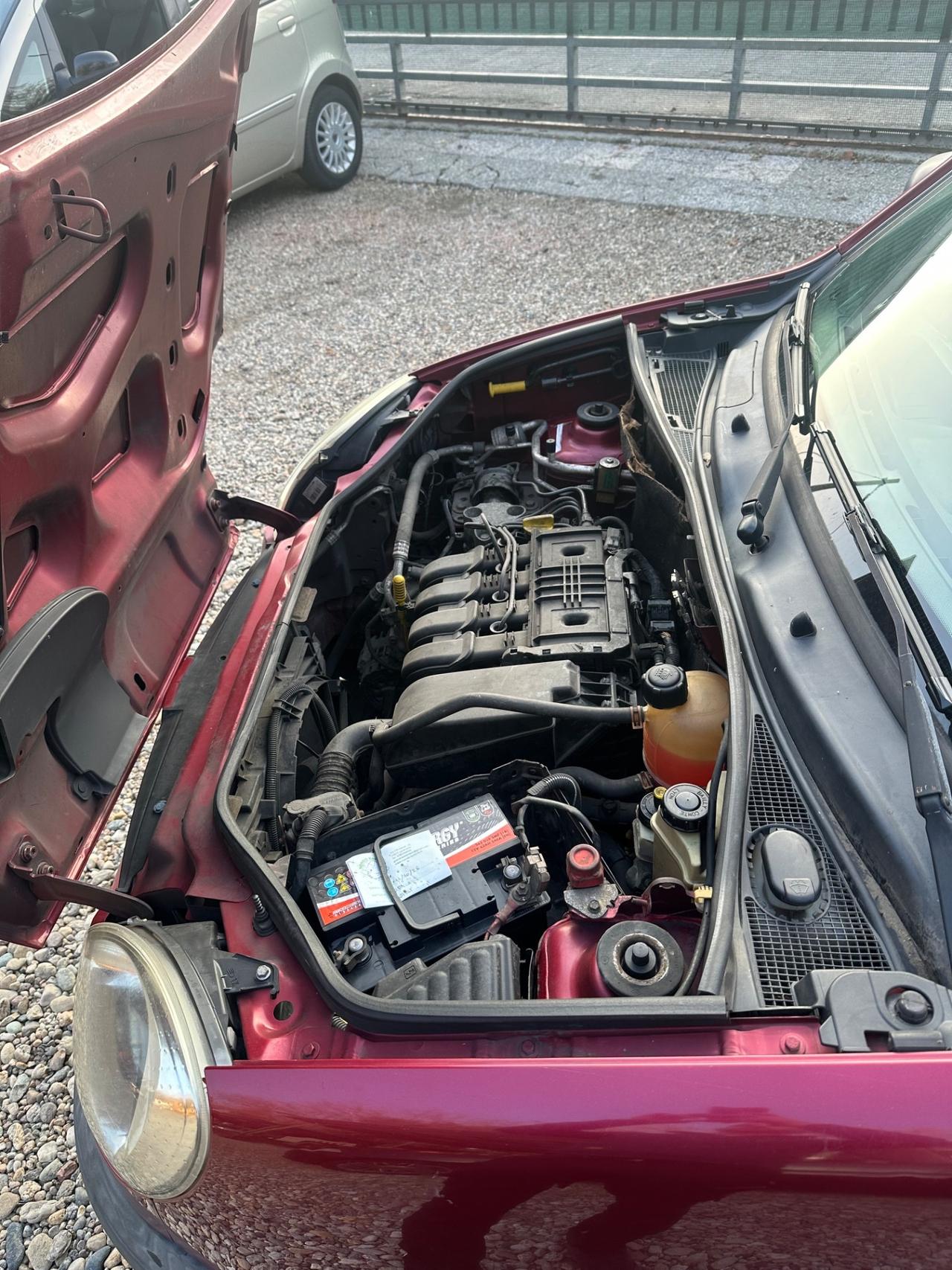Renault Kangoo 1.2 16V 5p. Privilège