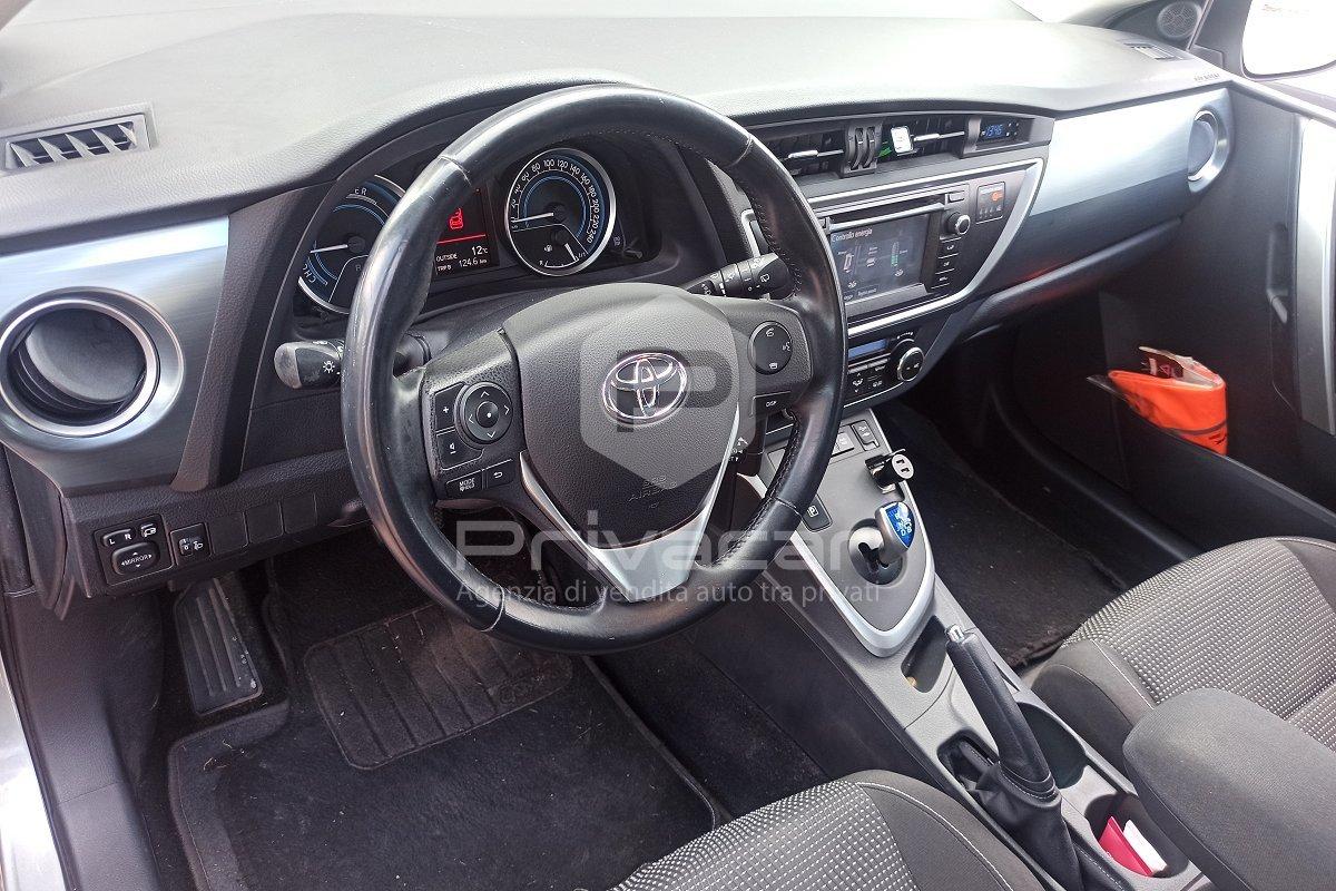TOYOTA Auris Touring Sports 1.8 Hybrid Active Plus