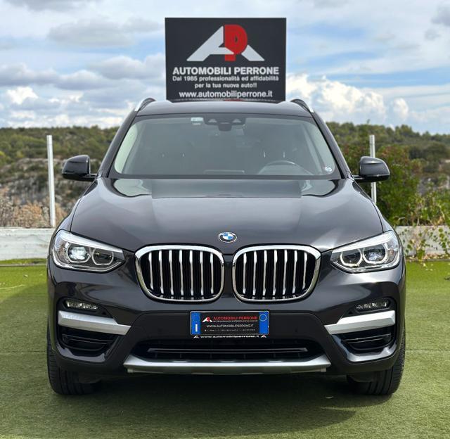 BMW X3 XDrive 20d 190cv X-Line (NaviPro/LED/Pelle/)