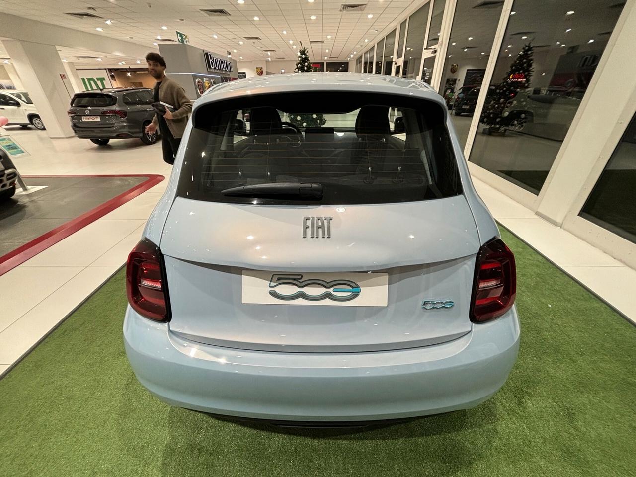 Fiat 500 Icon Berlina 42 kWh