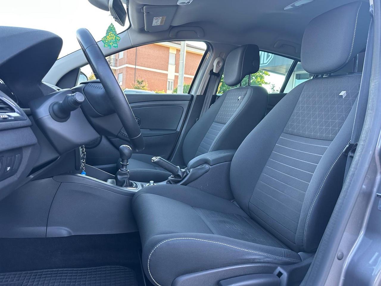 Renault Megane 1.5 dci Limited 110cv